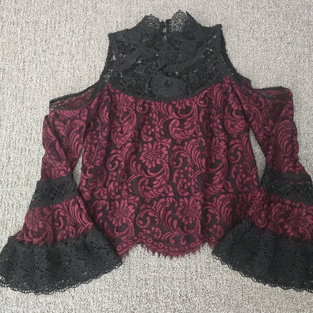 Nanette Lepore Gothic Lace Top Red Black Bell Sleeve Coquette XS